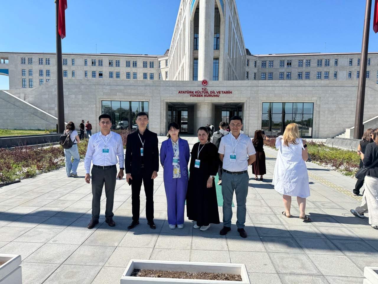 "Turk dunyosi yosh tarixchilari" yig'ini