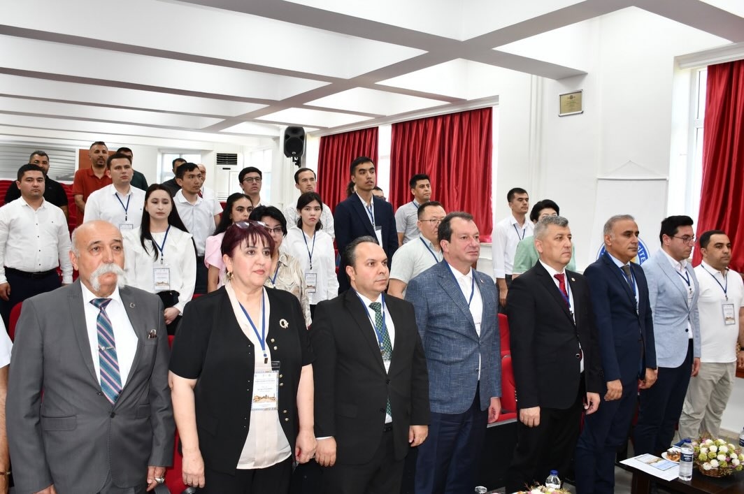 “Turk dunyosi yosh tarixchilarining 5-yozgi o‘qishlari” doirasida Dijle universitetida O‘zbekiston – Turkiya tarix ilmiy gurungi